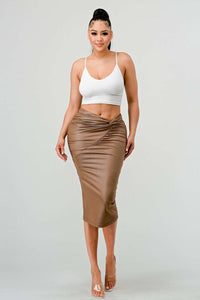 Versatile Midi Skirt - Perfect for office or evening wear