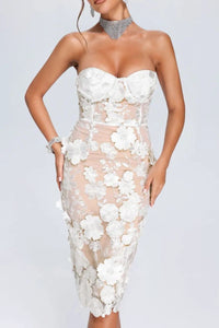 Scarlet Floral Applique Dress - REVE DORES